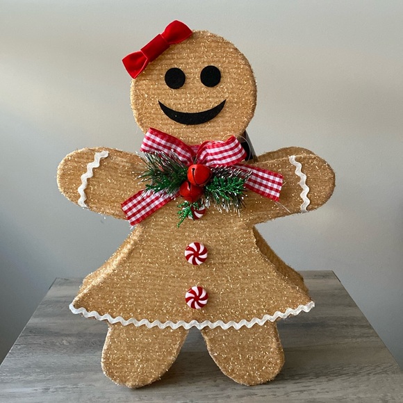 15" Gingerbread Girl With LED Lights by Ashland - Picture 2 of 6